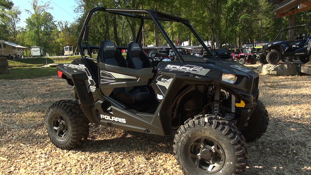 2016_polaris_rzr_s_1000_first_test_right_front